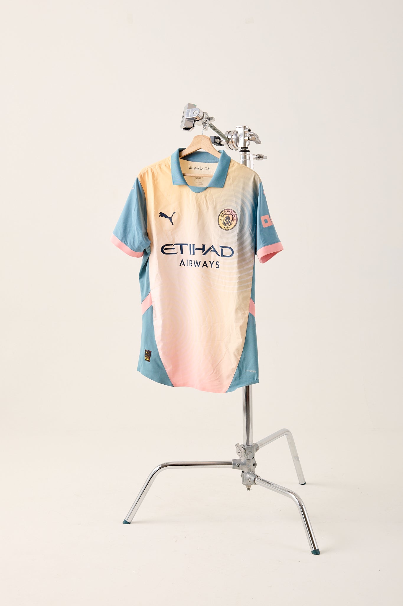 Puma Manchester City x Noel Gallagher “Definitely City” 3rd Jersey, 2024-25 (Medium)
